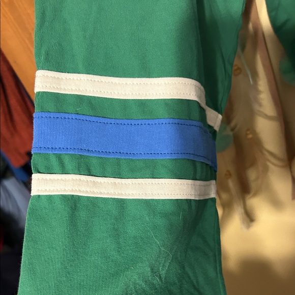 Daydreamer Vibrant Green Top - Picture 3 of 5